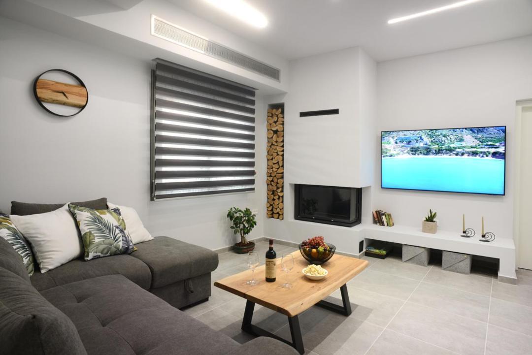 Damona 2Br Luxury Home With Garden - Κοντά Στο Κέντρο Iraklio Eksteriør bilde