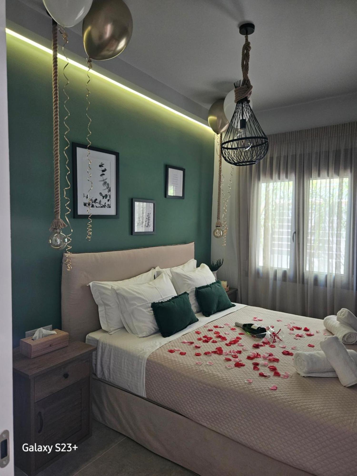 Damona 2Br Luxury Home With Garden - Κοντά Στο Κέντρο Iraklio Rom bilde